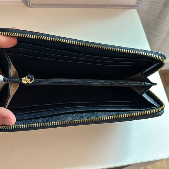 Wallet - Picture 2 of 2